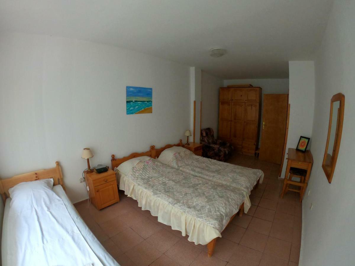 Apartment In St. Vlas With Terrace Sveti Vlas Exterior photo
